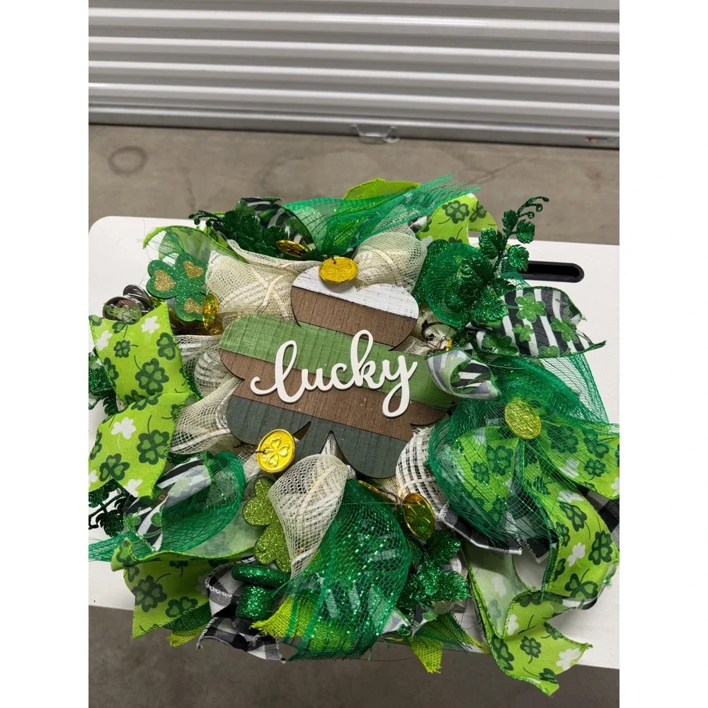 Handmade St Patricks Day Wreath Lucky Shamrock Deco Mesh Green Gold 18 Inch
